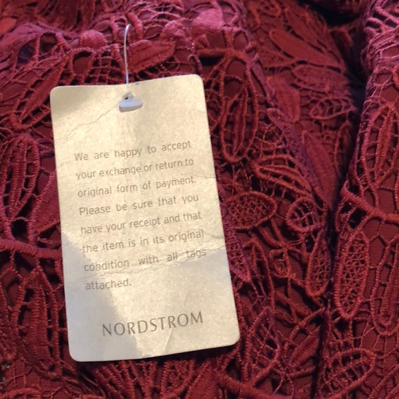 Burgundy spaghetti strap lace dress - Picture 5 of 5